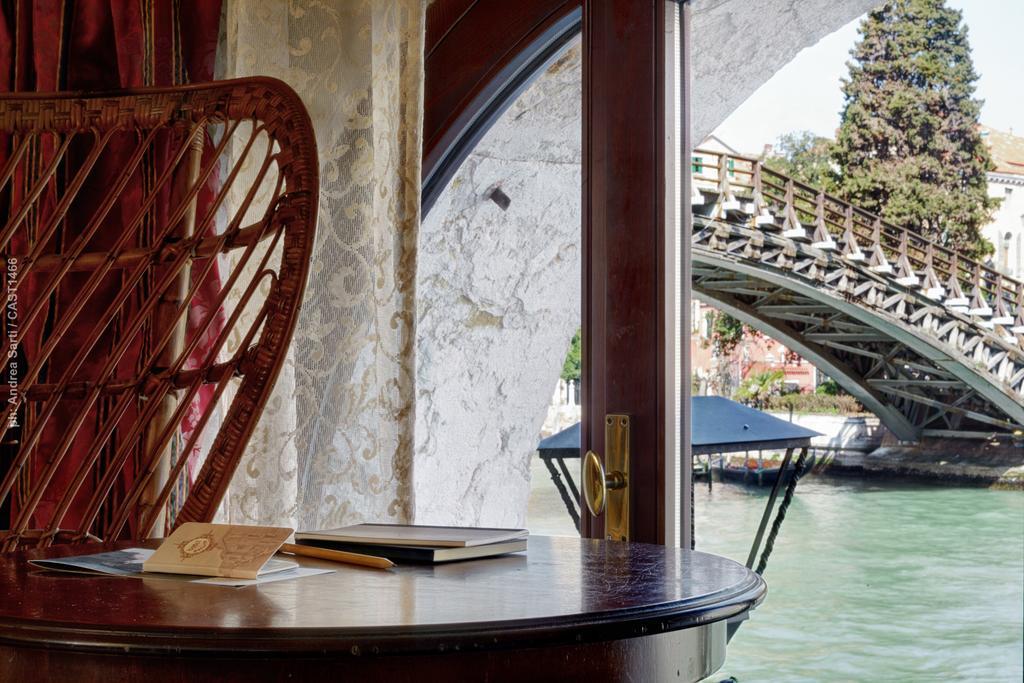 Hotel Galleria Венеция Экстерьер фото