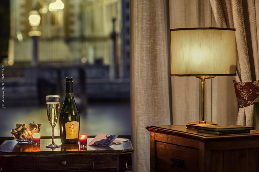 Hotel Galleria Венеция Экстерьер фото
