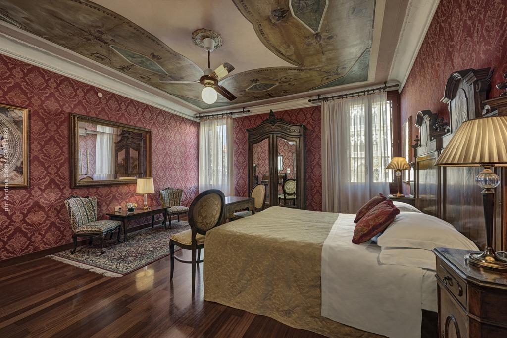 Hotel Galleria Венеция Экстерьер фото