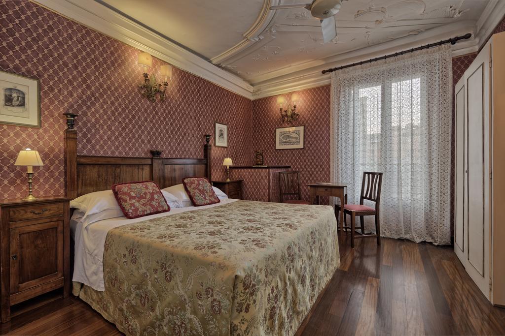 Hotel Galleria Венеция Экстерьер фото